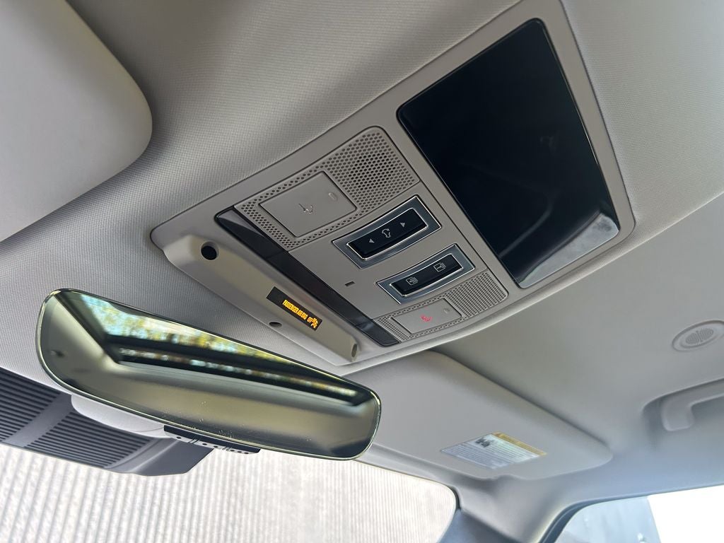 2023 Land Rover Defender 110 S