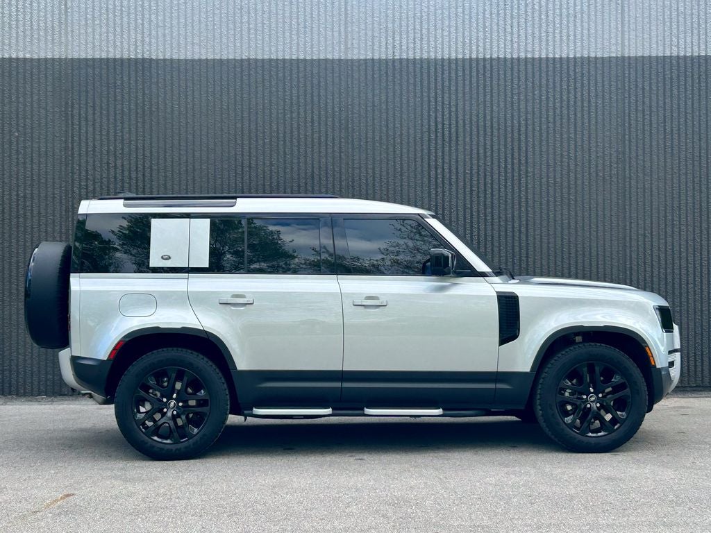 2023 Land Rover Defender 110 S