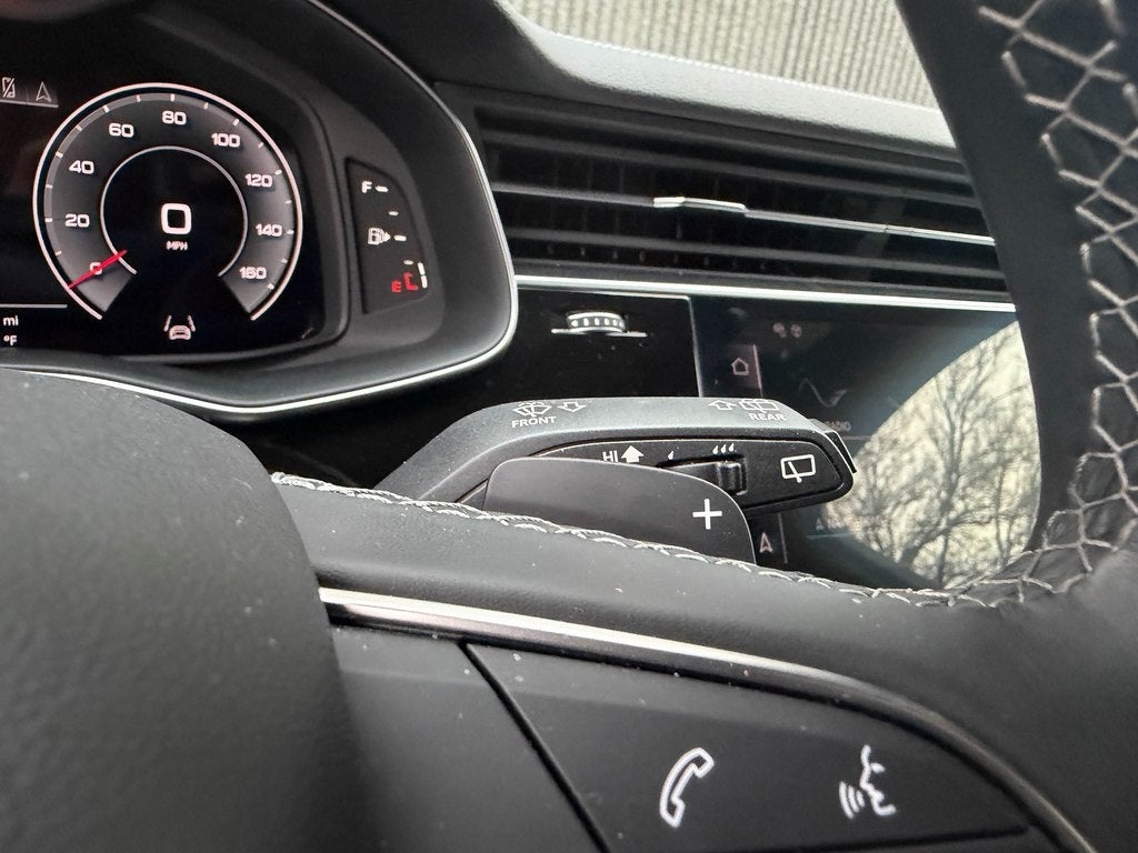 2025 Audi Q7 55 Premium Plus quattro