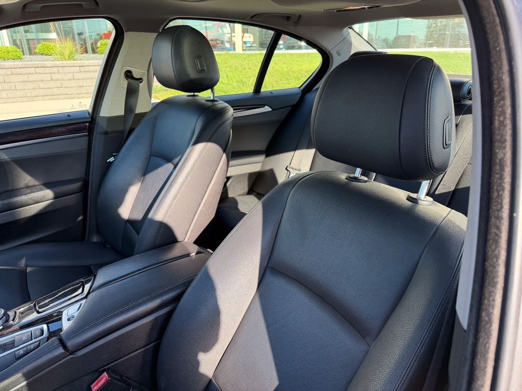2016 BMW 5 Series 528i xDrive