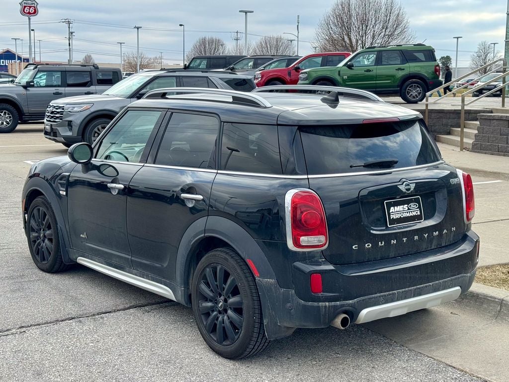 2017 MINI Cooper Countryman ALL4 Base