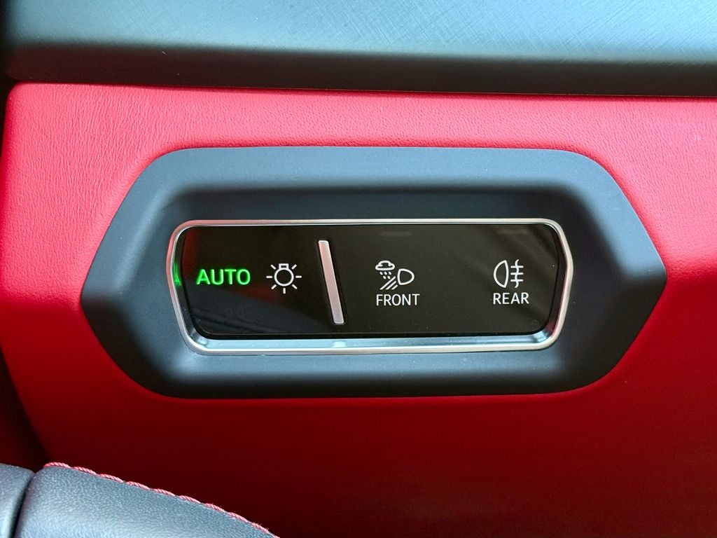 2021 Lamborghini Urus Base