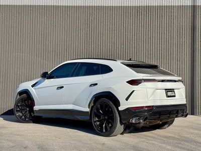 2021 Lamborghini Urus Base