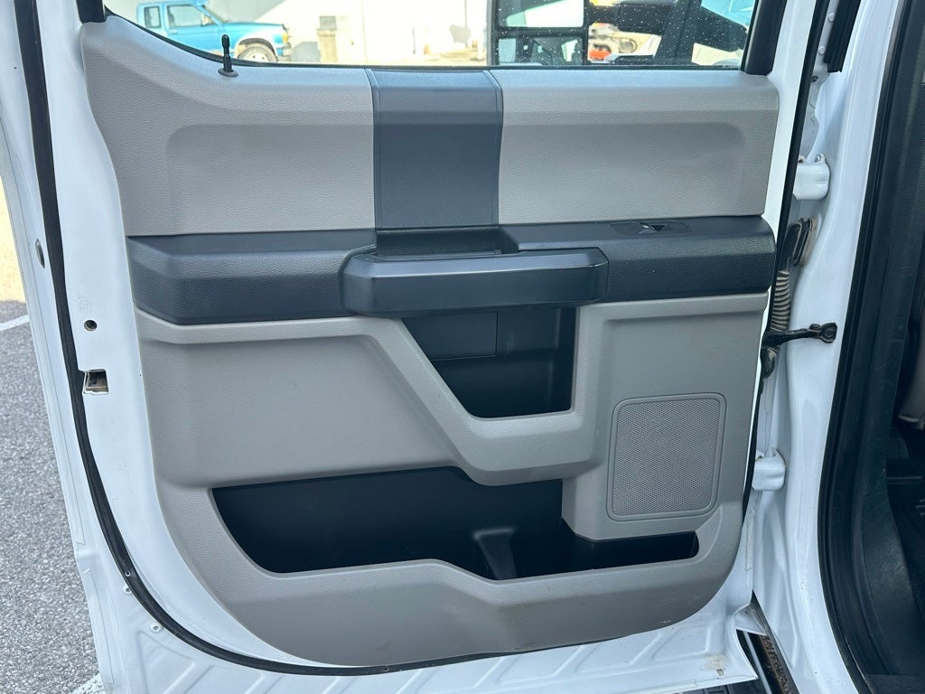 2022 Ford F-350SD XL DRW