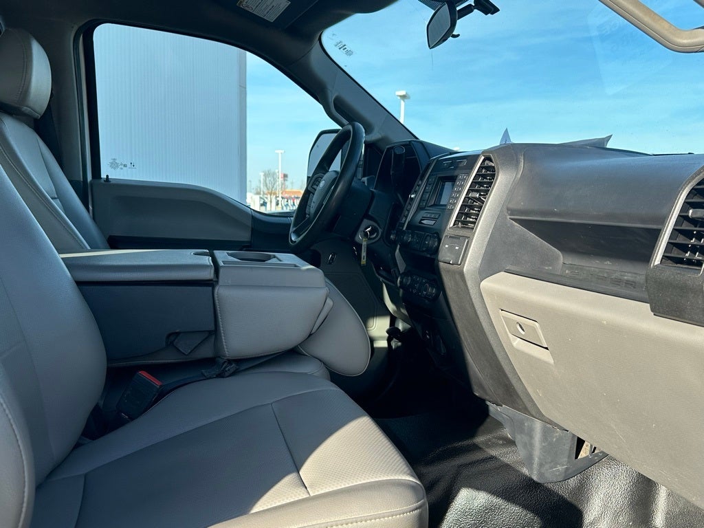 2022 Ford F-350SD XL DRW
