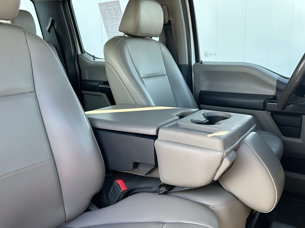 2022 Ford F-350SD XL DRW