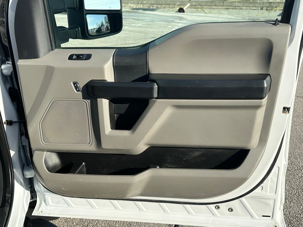 2022 Ford F-350SD XL DRW