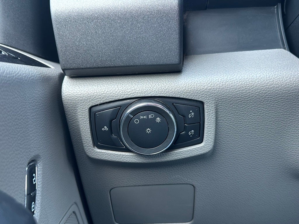 2022 Ford F-350SD XL DRW