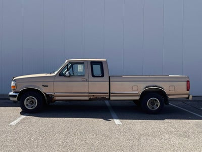 1996 Ford F-150 XLT