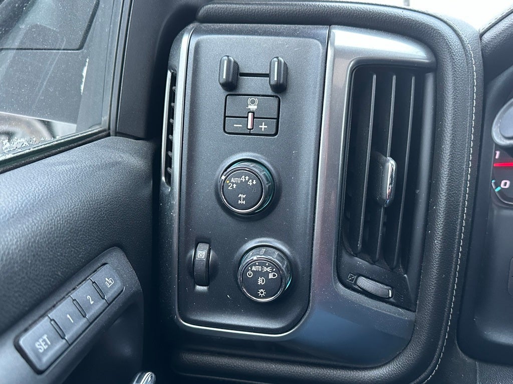 2017 Chevrolet Silverado 1500 LTZ 2LZ