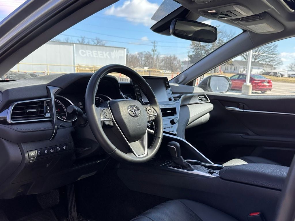 2023 Toyota Camry Hybrid XLE