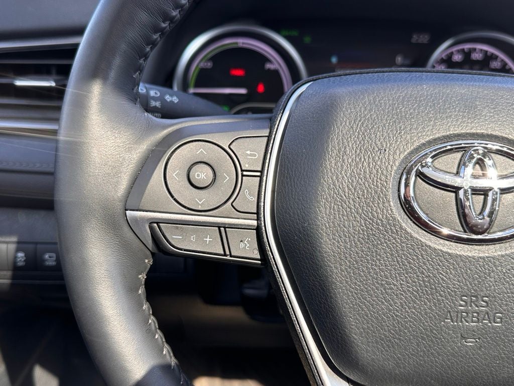 2023 Toyota Camry Hybrid XLE