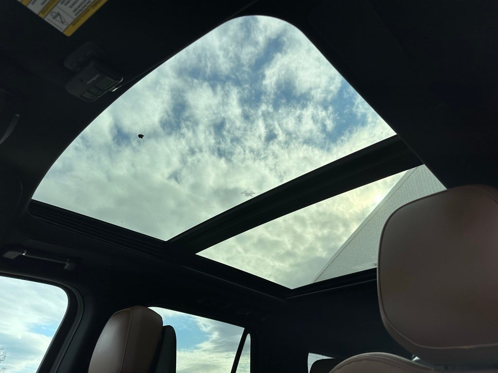 2023 Lincoln Navigator L Reserve