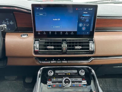 2023 Lincoln Navigator L Reserve