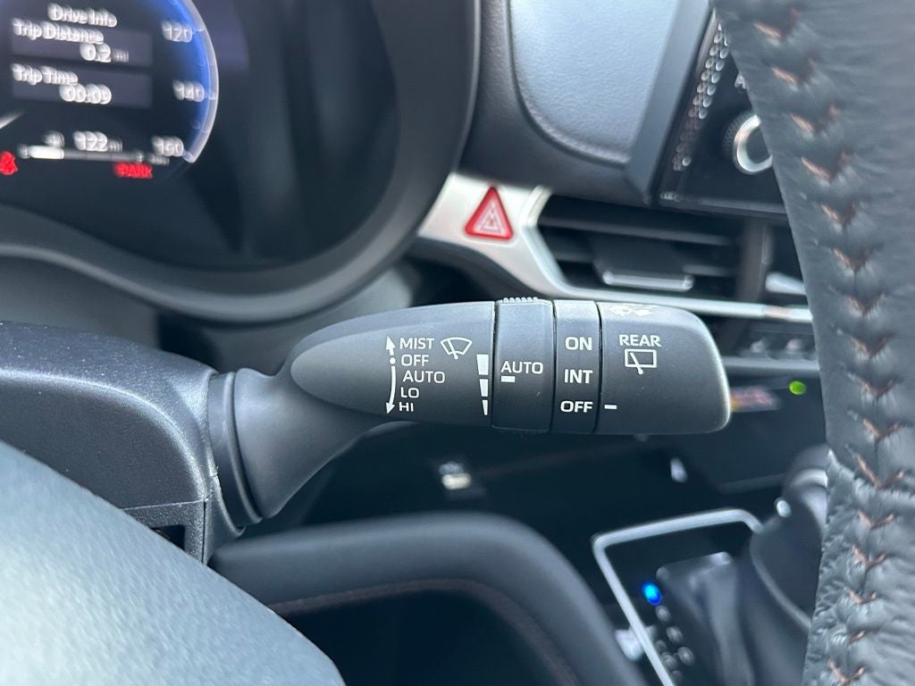 2025 Toyota Sienna Platinum Hybrid 7 Passenger