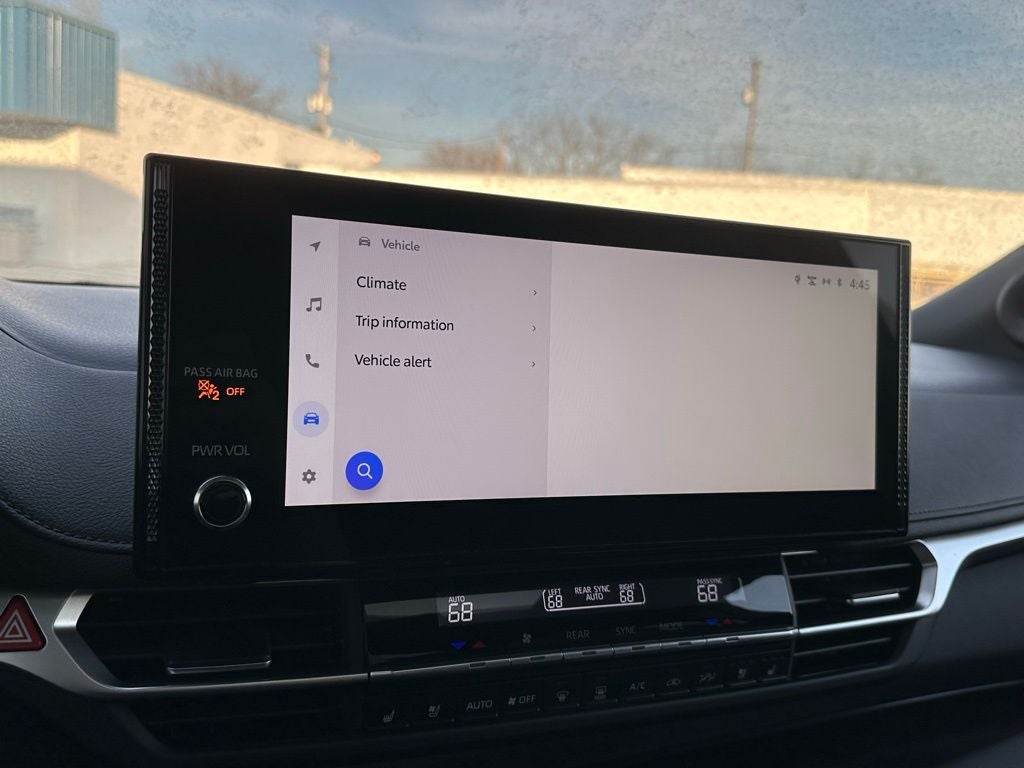 2025 Toyota Sienna Platinum Hybrid 7 Passenger