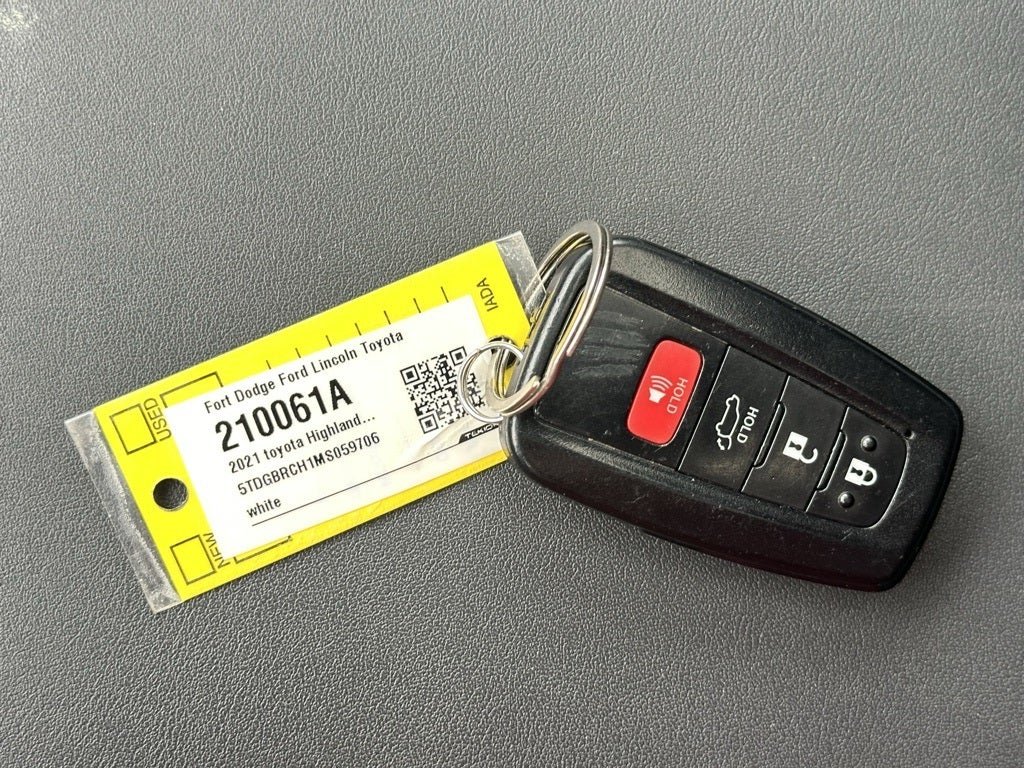 2021 Toyota Highlander Hybrid XLE