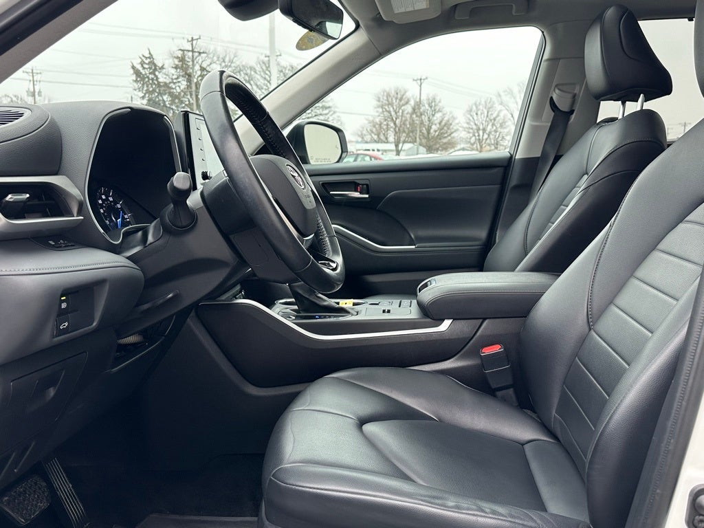 2021 Toyota Highlander Hybrid XLE