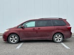 2015 Toyota Sienna LE 7 Passenger