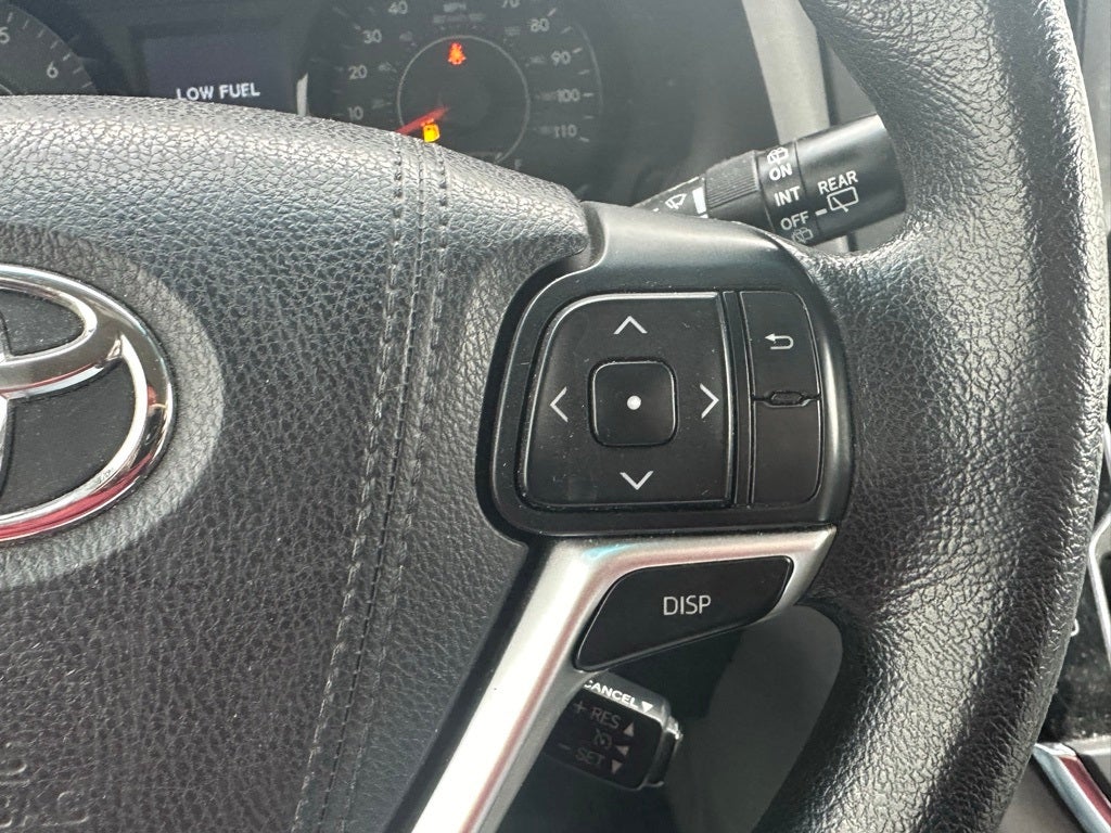 2015 Toyota Sienna LE 7 Passenger