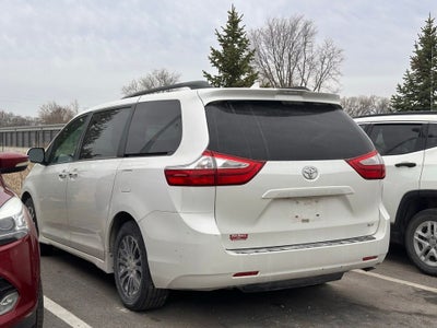 2018 Toyota Sienna XLE 7 Passenger