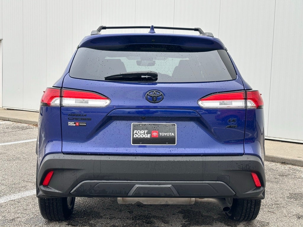 2022 Toyota Corolla Cross LE