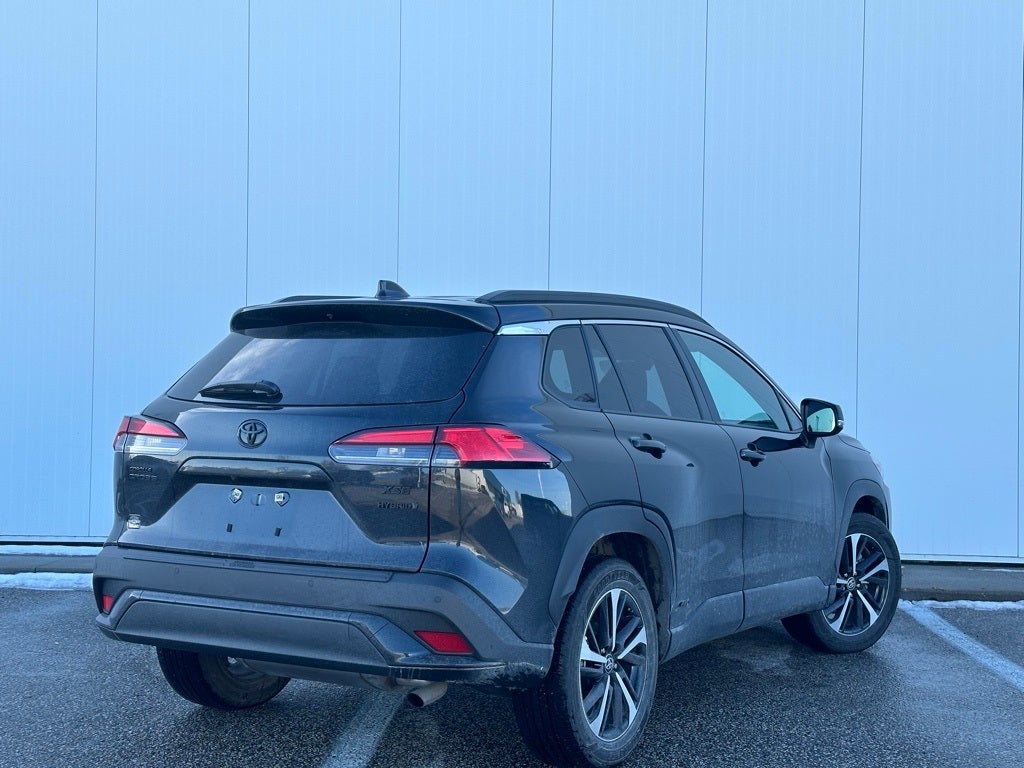 2023 Toyota Corolla Cross Hybrid XSE