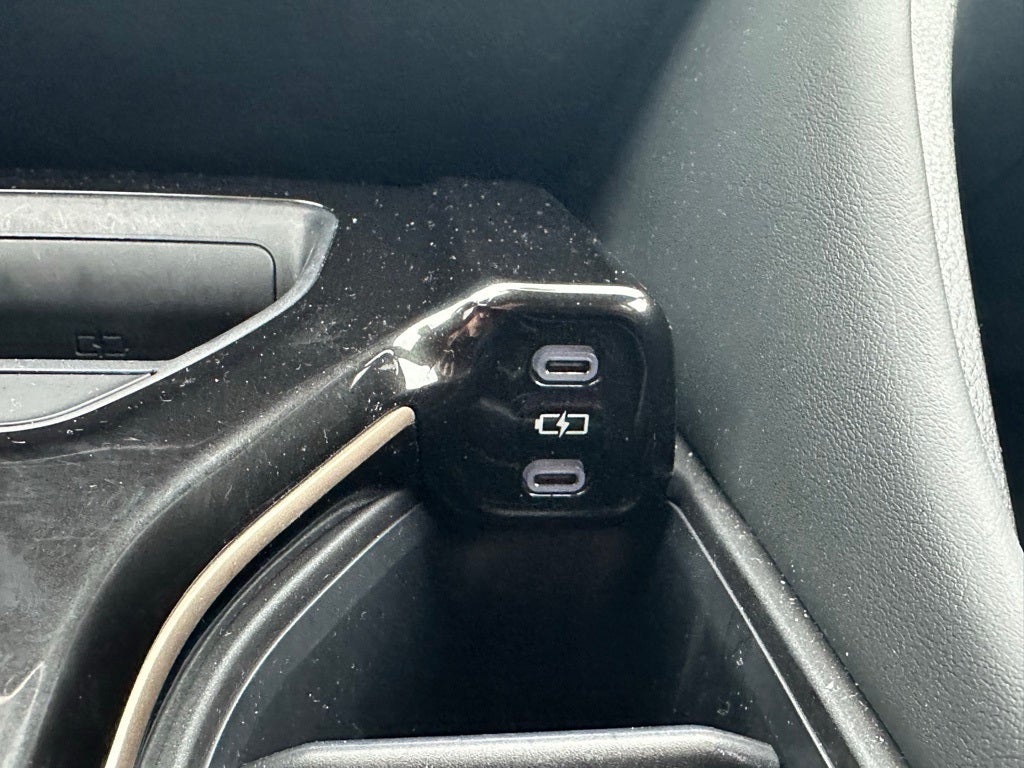 2025 Toyota Crown Signia Limited