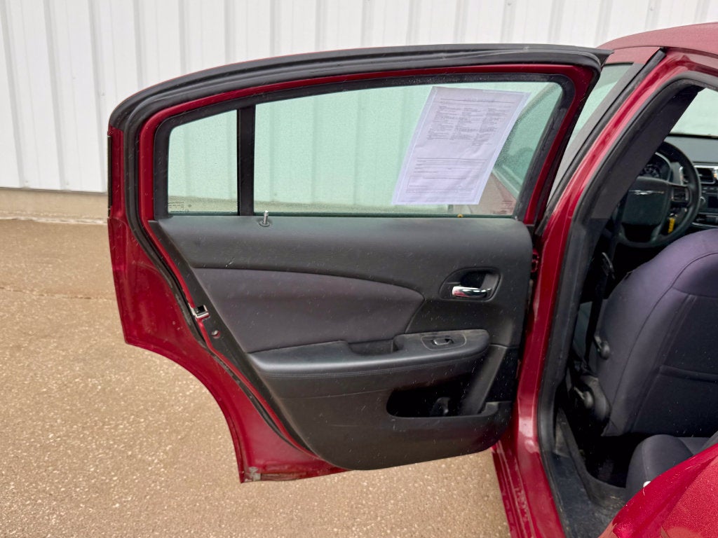2012 Chrysler 200 LX