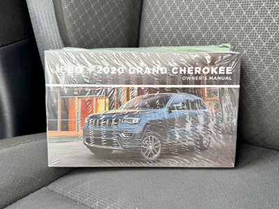 2020 Jeep Grand Cherokee Laredo