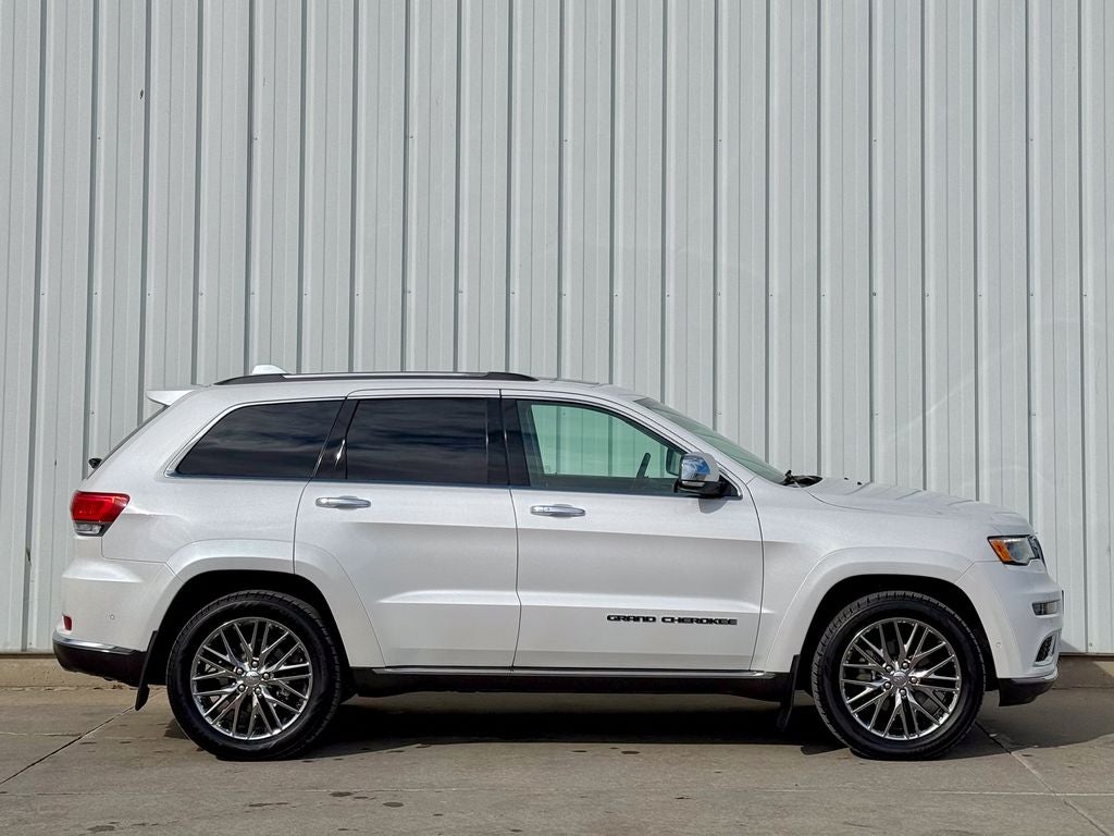 2017 Jeep Grand Cherokee Summit