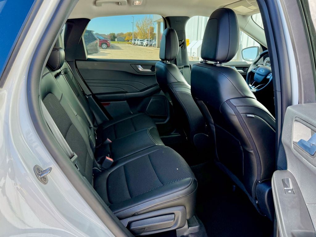 2025 Ford Escape Plug-In Hybrid Base