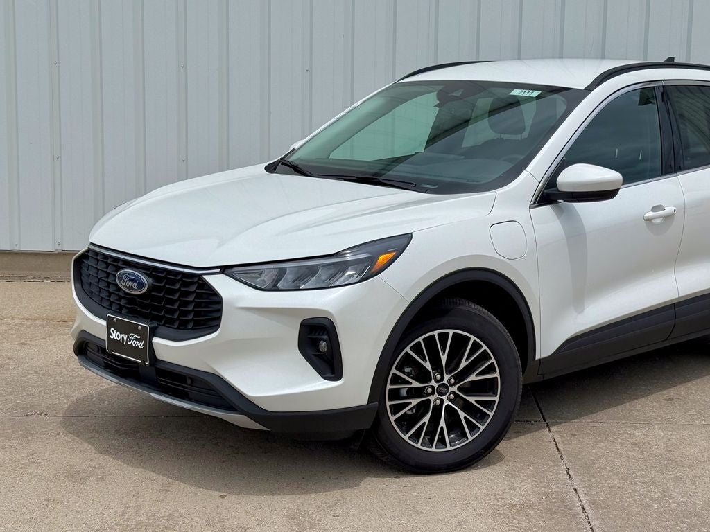 2025 Ford Escape Plug-In Hybrid Base