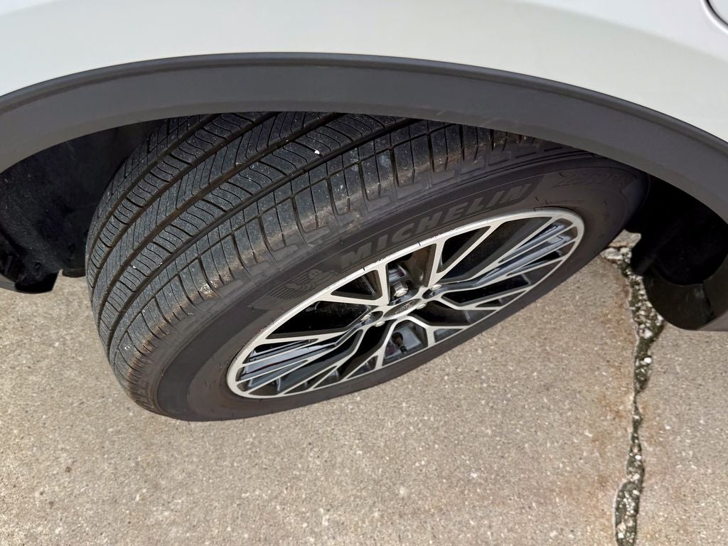 2025 Ford Escape Plug-In Hybrid Base