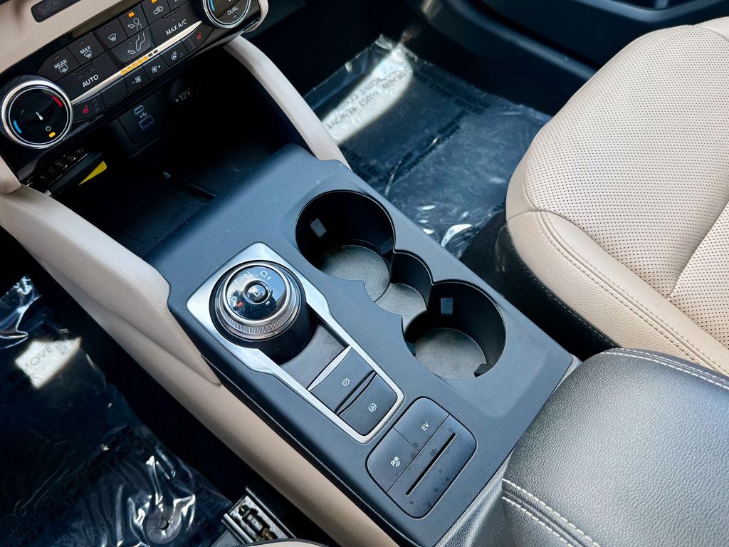 2022 Ford Escape Plug-In Hybrid SEL