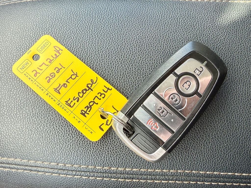 2021 Ford Escape Titanium Hybrid