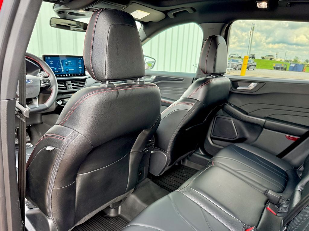 2025 Ford Escape ST-Line Elite
