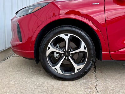2025 Ford Escape ST-Line Elite