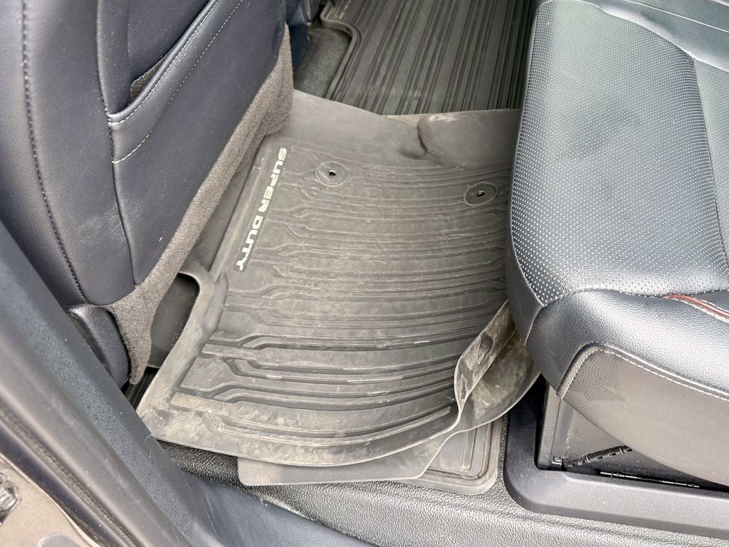 2023 Ford F-350SD Lariat