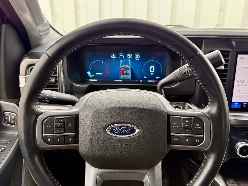 2023 Ford F-350SD Lariat