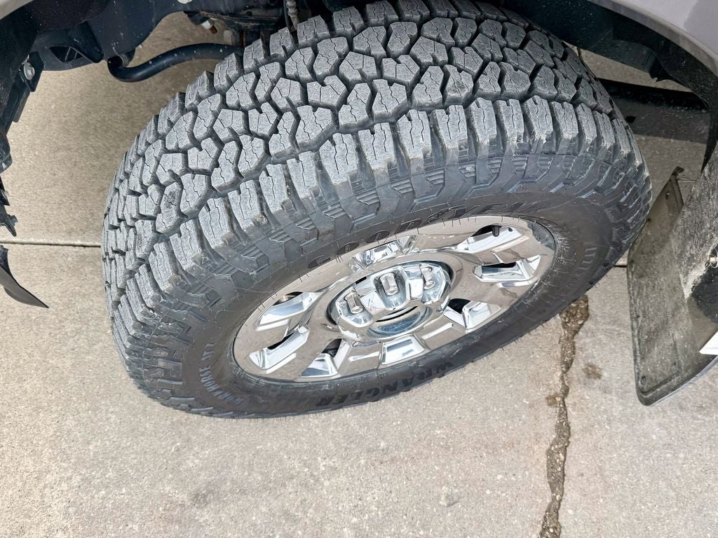 2023 Ford F-350SD Lariat