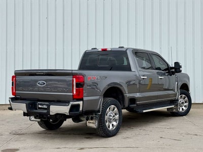 2023 Ford F-350SD Lariat