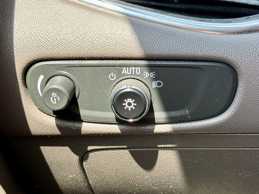 2017 Chevrolet Malibu LT 1LT