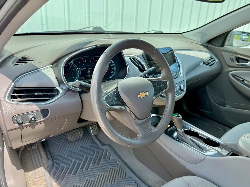 2017 Chevrolet Malibu LT 1LT