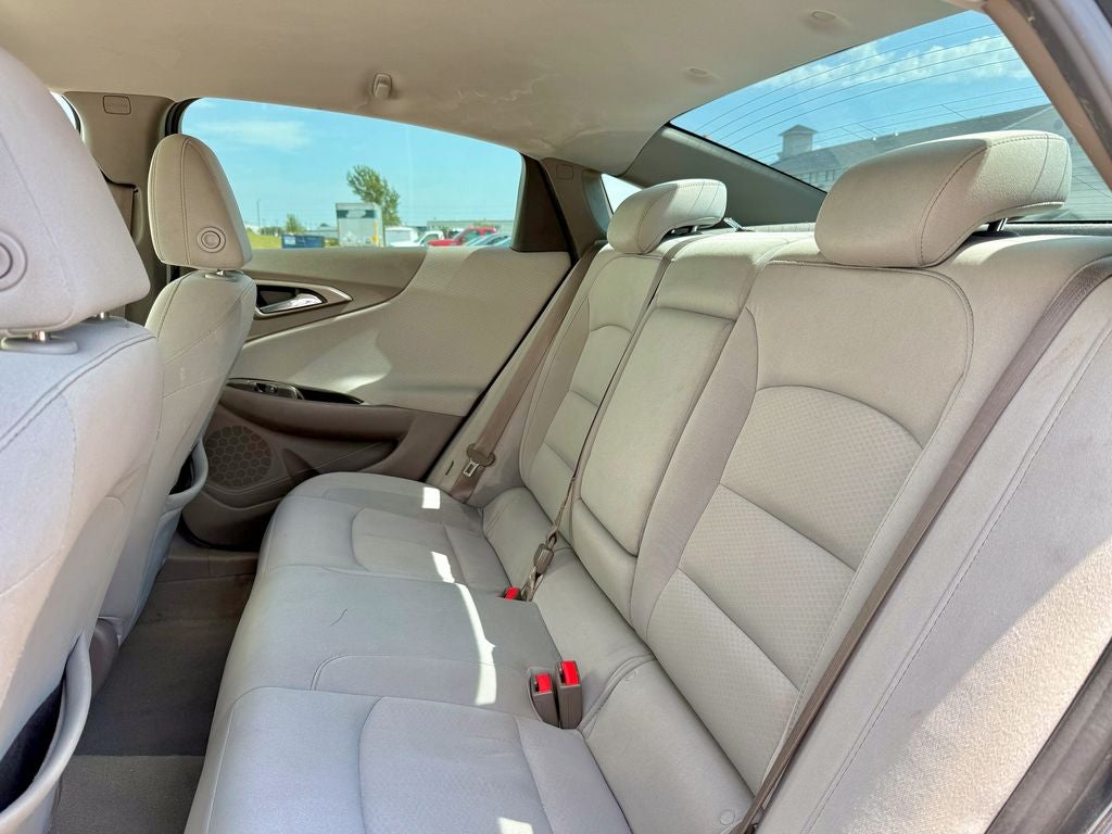 2017 Chevrolet Malibu LT 1LT