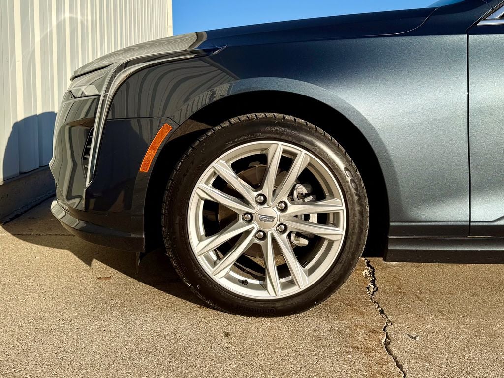 2021 Cadillac CT4 Luxury