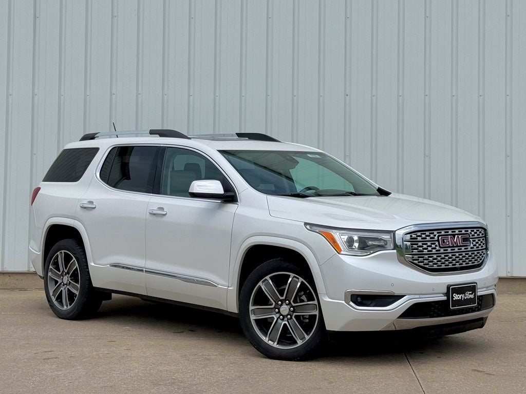 2017 GMC Acadia Denali
