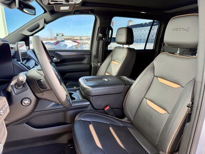 2023 GMC Yukon XL AT4