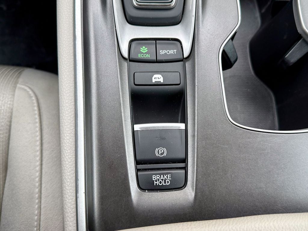 2018 Honda Accord Hybrid Base