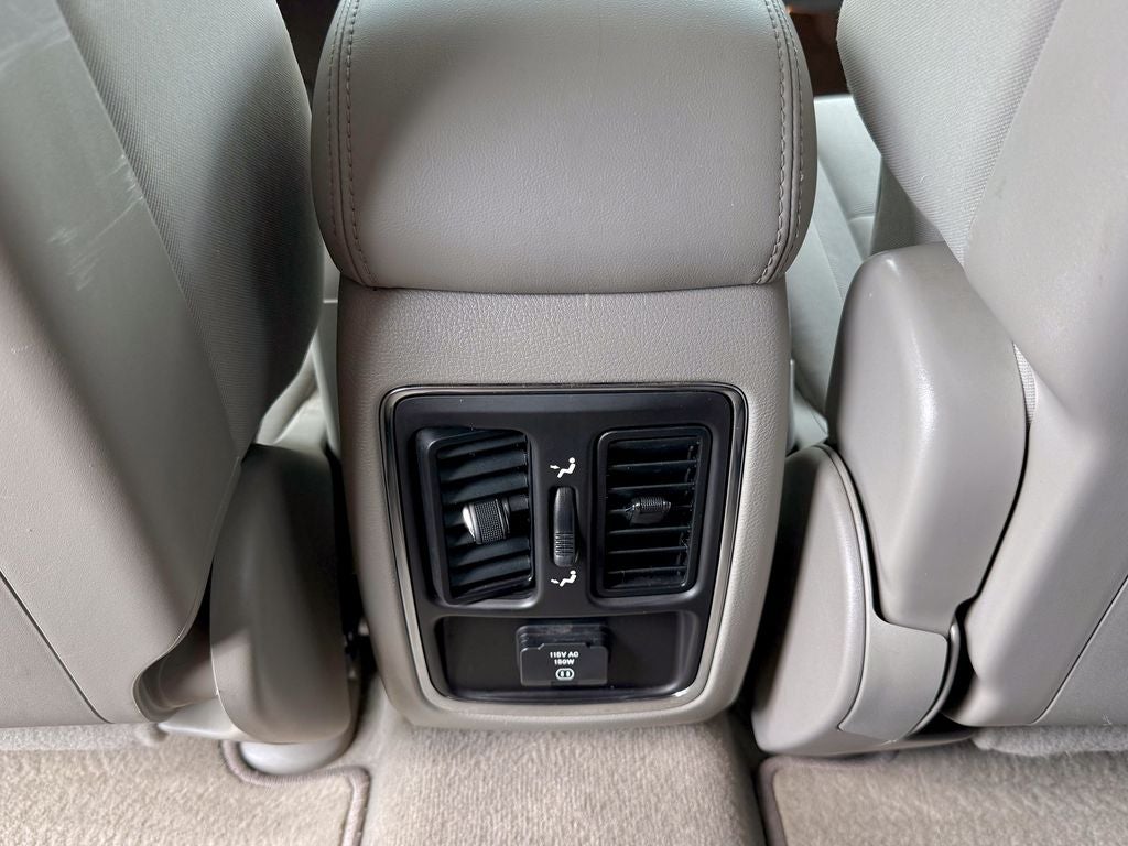 2011 Jeep Grand Cherokee Laredo